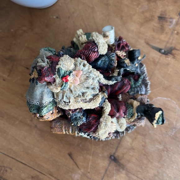 FIRST EDITION 1E\564 Style#3003 SANTA December 26th Santa & Friends Boyd’s bears - Picture 7 of 9